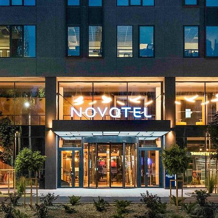 Novotel Bishkek City Center Exteriör bild Novotel Vilnius City Centre